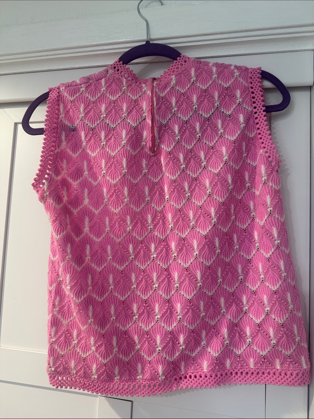Vintage Sleeveless Pink Knit Shell Top - Picture 2 of 5